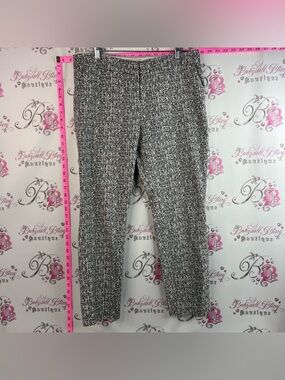 Lila Rose capri ankle pants Black & White Tweed look Slim Ankle Pants